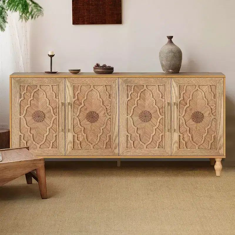Mobile Mid Century Modern da 62,99" con Ante Intagliate a Fiori e Ripiani Regolabili