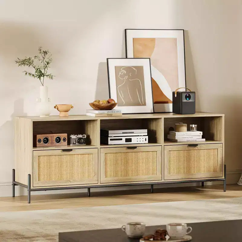 Mobile TV in Rattan con 3 Cassetti e Ripiano Aperto – Adatto per TV fino a 75 Pollici