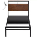 Industrieel platformbedframe met laadstation